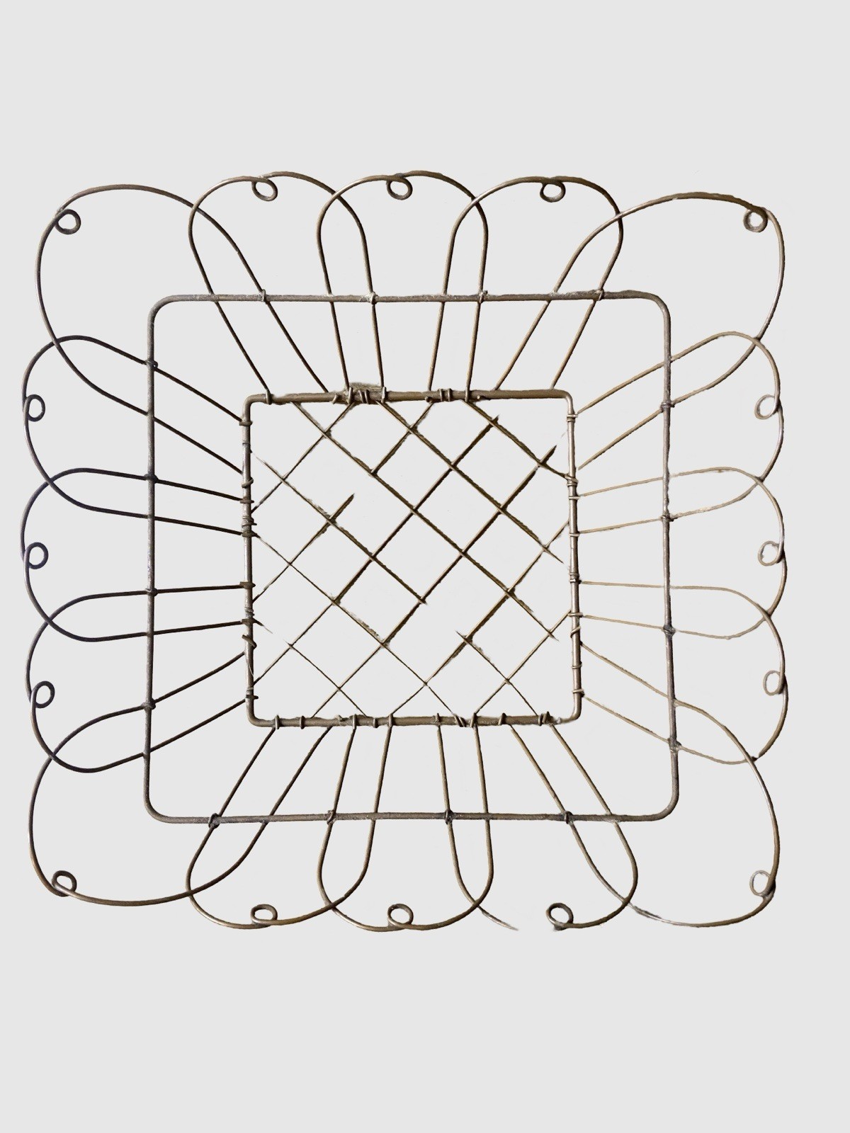 Vintage Wire Napkin Holder Pier 1 One Square VGC 10" gallery