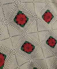 Handmade Vintage Crochet Afghan Bedspread Red Rose Floral White Fringe 70”x108”