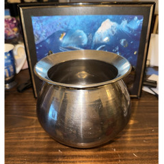 Stainless Steel Round Decorative Freestanding Vase for Any Room
