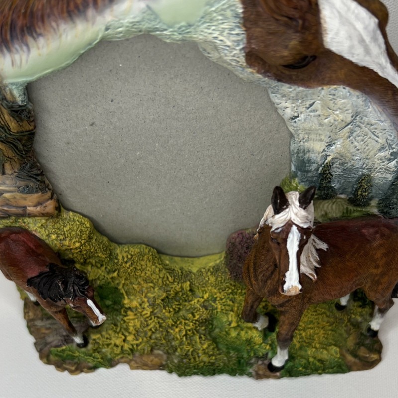 Resin Horse Theme Photo Frame Freestanding Rear-Loading Fits 4.5 x 5.5 Brown gallery