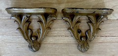 Pair of VTG Hollywood Regency Wall Shelves Plaster Chalkware Acanthus Leaf Gold