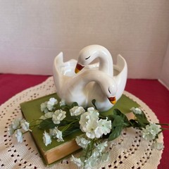 Ceramic Swan Planter