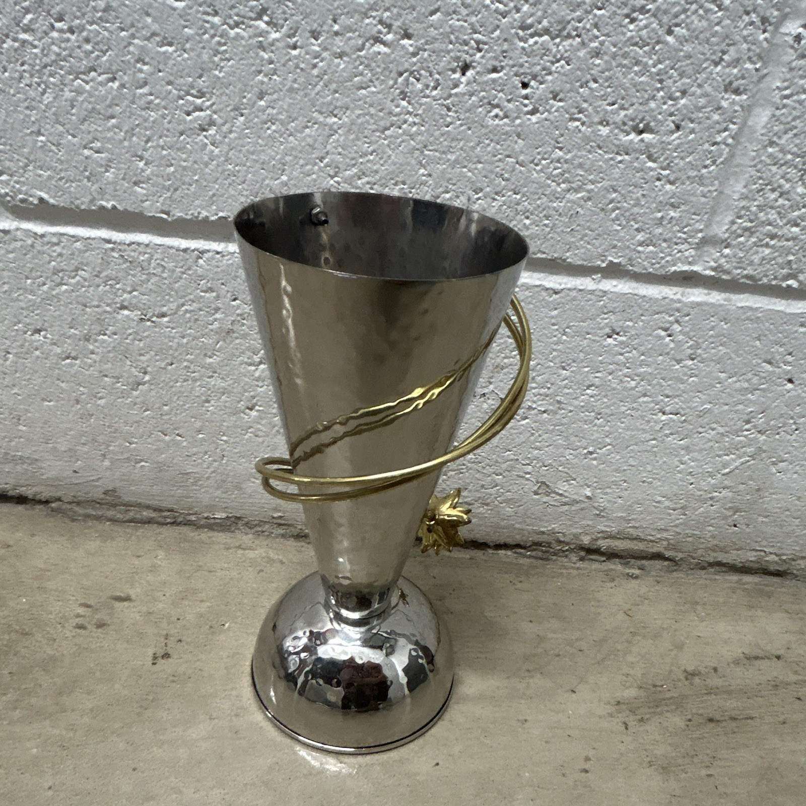 Trumpet Flower Vase Metal Silver/Gold Polished Modern Abstract Decorative gallery