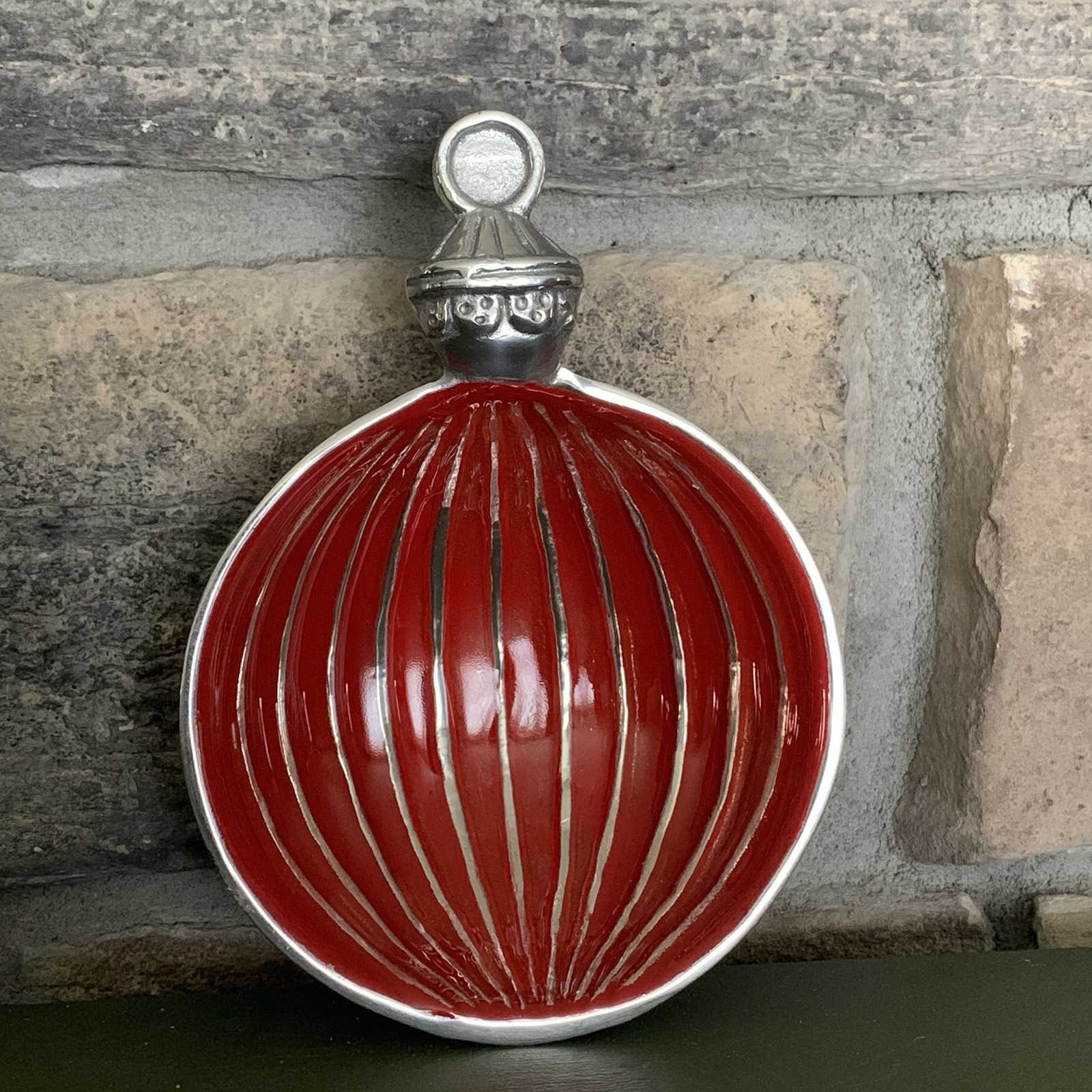 MARIPOSA Ornament Candy Dish Red gallery