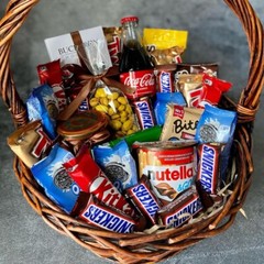 CUSTOM Gift bouquets, boxes, baskets for birthdays, weddings, and any occasion